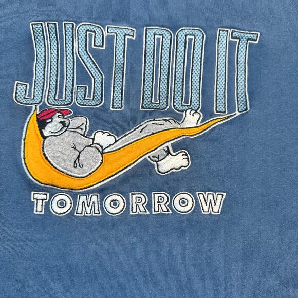 Big Dogs Nike Swoosh Parody Just Do It Tomorrow Embroidered Sweatshirt Y2K VTG M - Picture 3 of 10